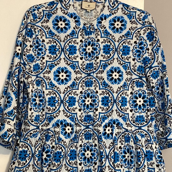 Tuckernuck Golden Medallion Crawford Dress - Picture 2 of 10